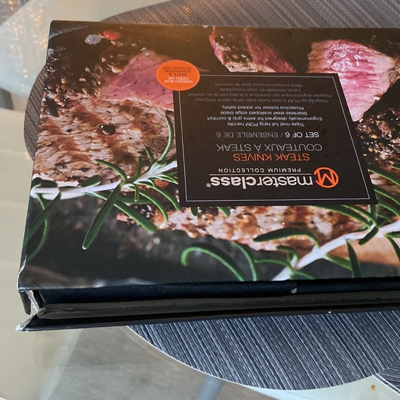 Master Class  Steak Knives - Picture 4 of 7